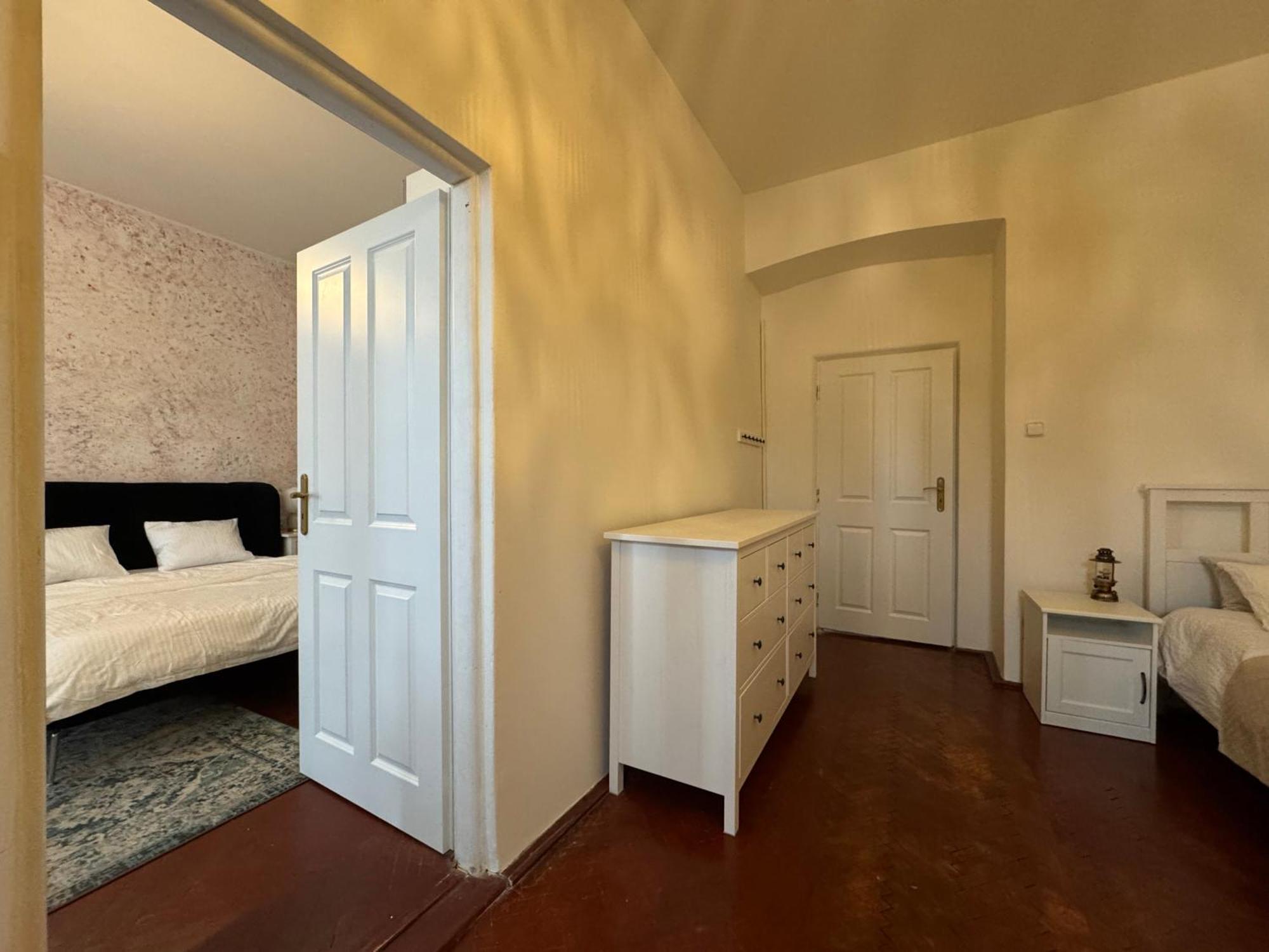 2bdr Pretty In The Local Area Of Apartment *