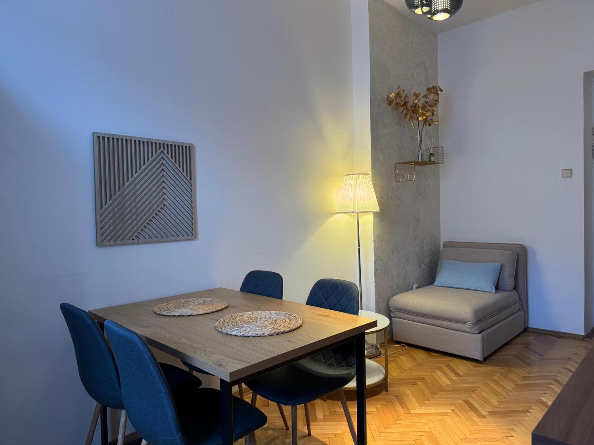 Apartment 2bdr Pretty In The Local Area Of